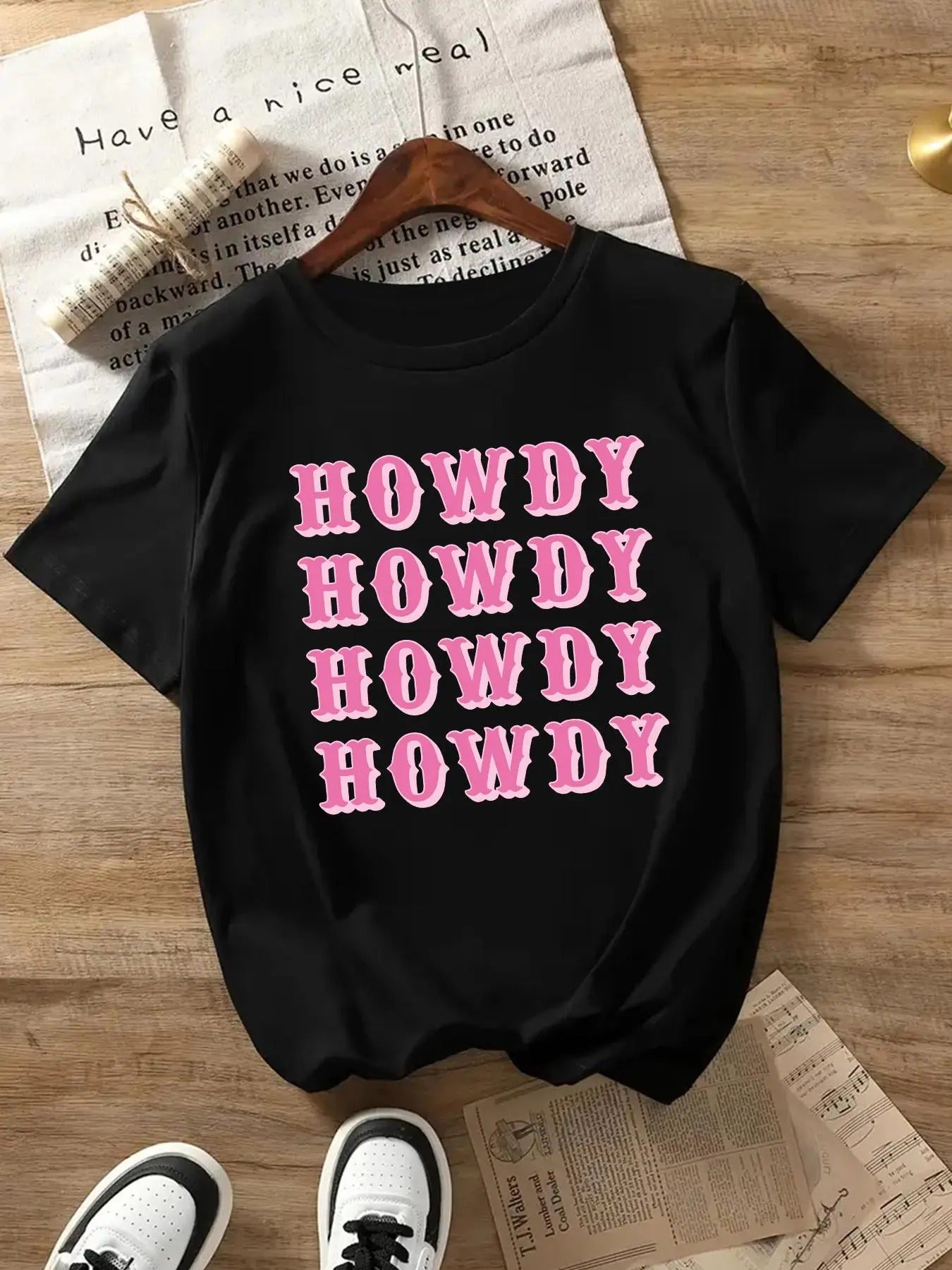Women's Letter Print Round Neck Crop Tee, Fashion Casual Crew Neck Short Sleeve T-Shirt for Daily Holiday Vacation Outdoor Wear, Ladies Clothes for Summer