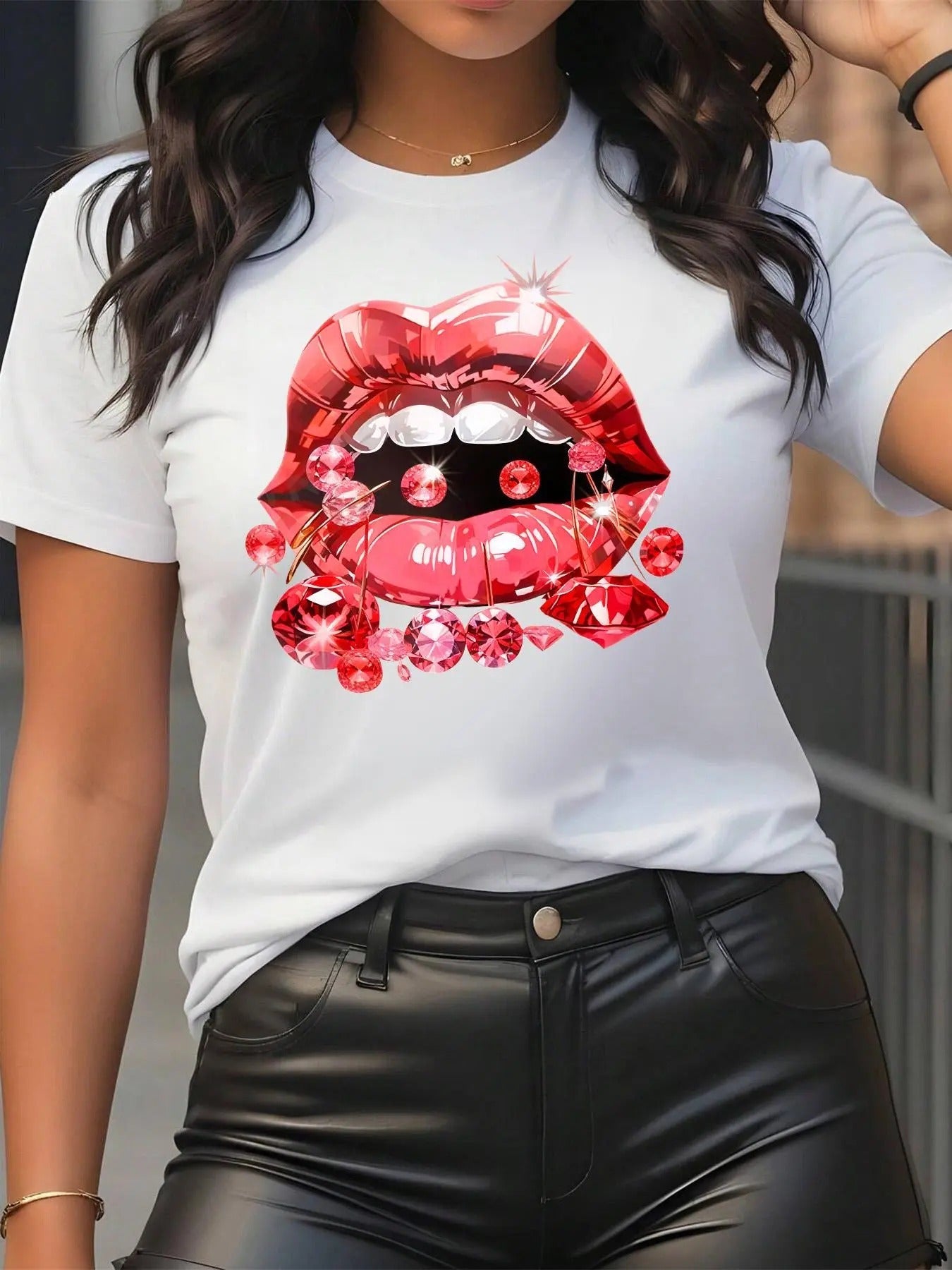 Women's Lip & Faux Diamond Print Round Neck Tee, Fashion Casual Short Sleeve Crew Neck T-shirt for Daily Outdoor Wear, Ladies Clothes for Summer