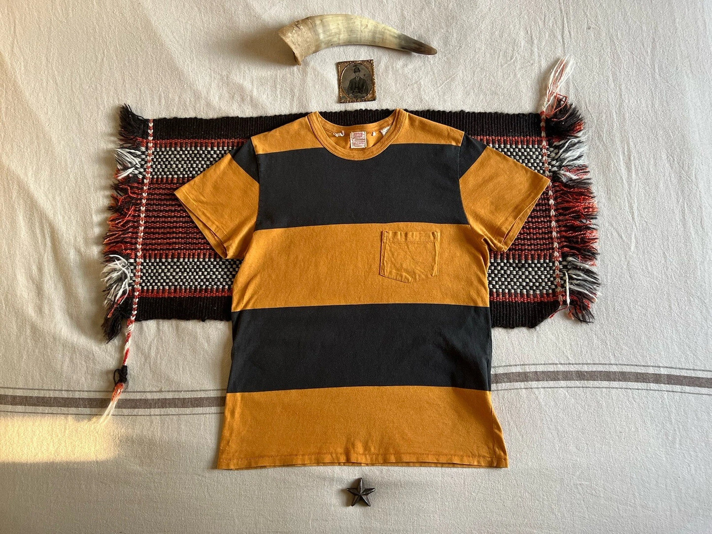 LVC T-Shirt M 60s Casuals Levi's Single Stitch Biker Fat Stripe Black Yellow