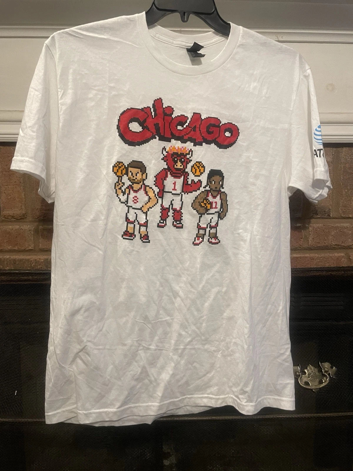 Chicago Bulls T-Shirt NBA Basketball Pixel Art AT&T White Mens Sz Large NBA Jam