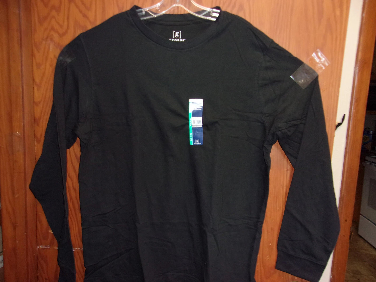 BRAND NEW " GEORGE " MEN'S SOLID BLACK COTTON LONG SLEEVE T-SHIRT."