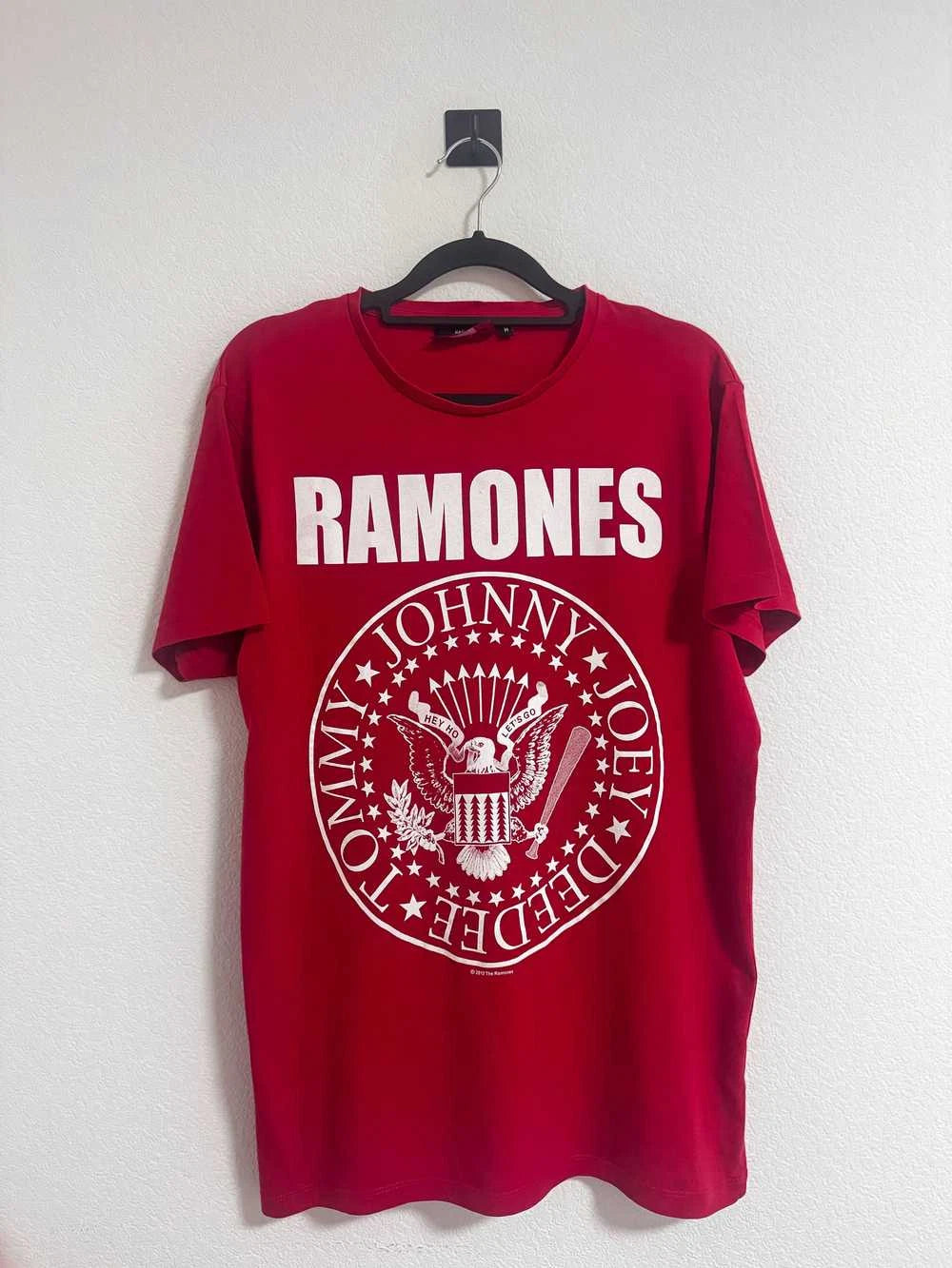 Ramones Vintage Band Tee Punk Rock Graphic T-Shirt Classic Logo Rare S-5XL