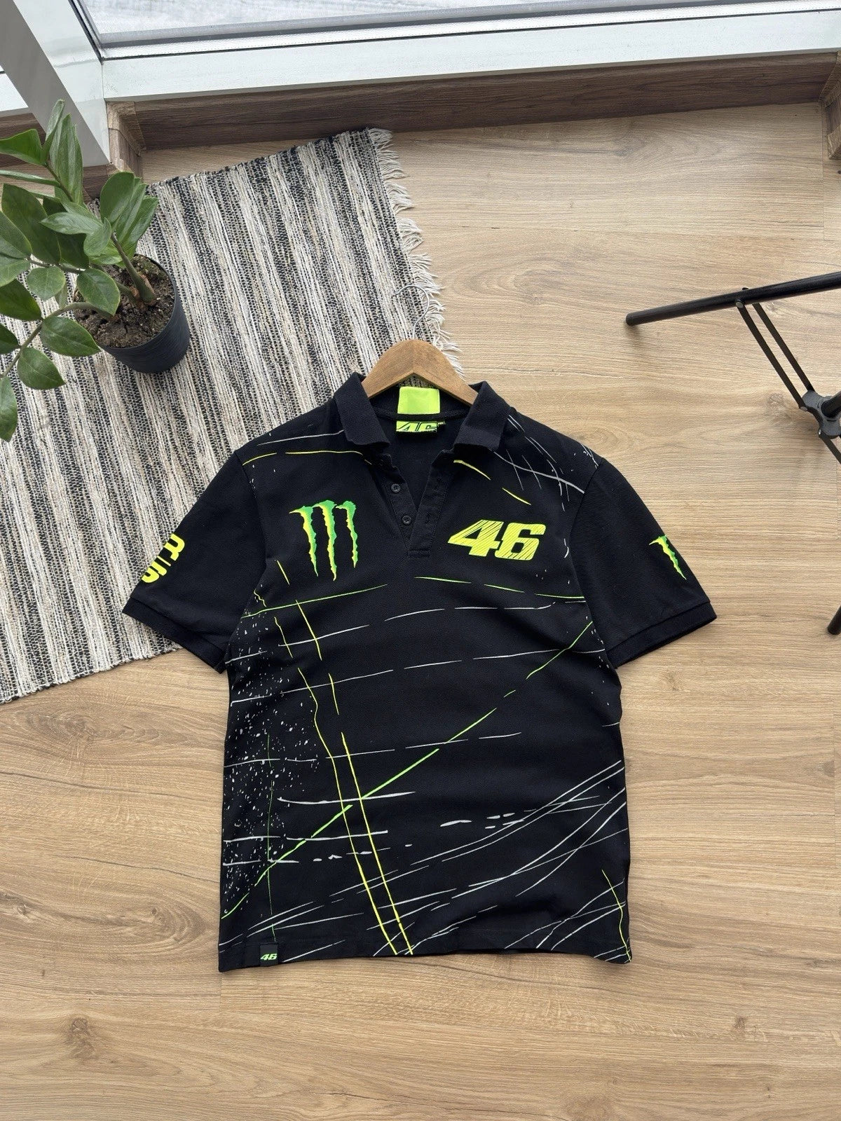 Vintage Y2K Monster Energy Valentino Rossi 46 Black Polo T-Shirt size M
