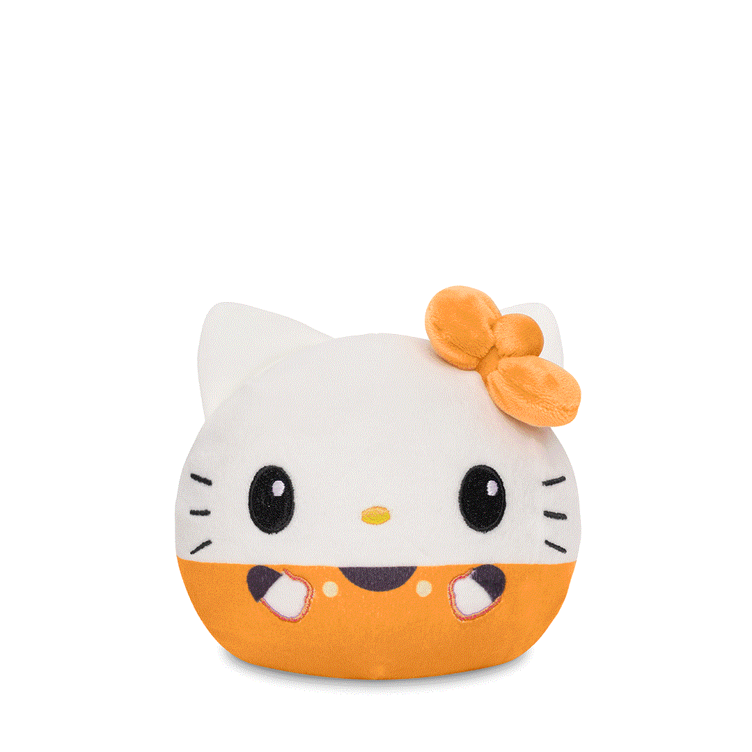 Halloween Hello Kitty 4" Reversible Plushie