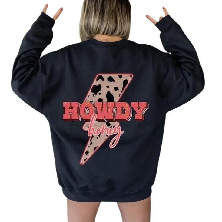 Howdy Honey Straightening Bolt Lightning Leopard Pattern Women Crewneck Sweatshirt, Western Countryside Cowgirl Shirt