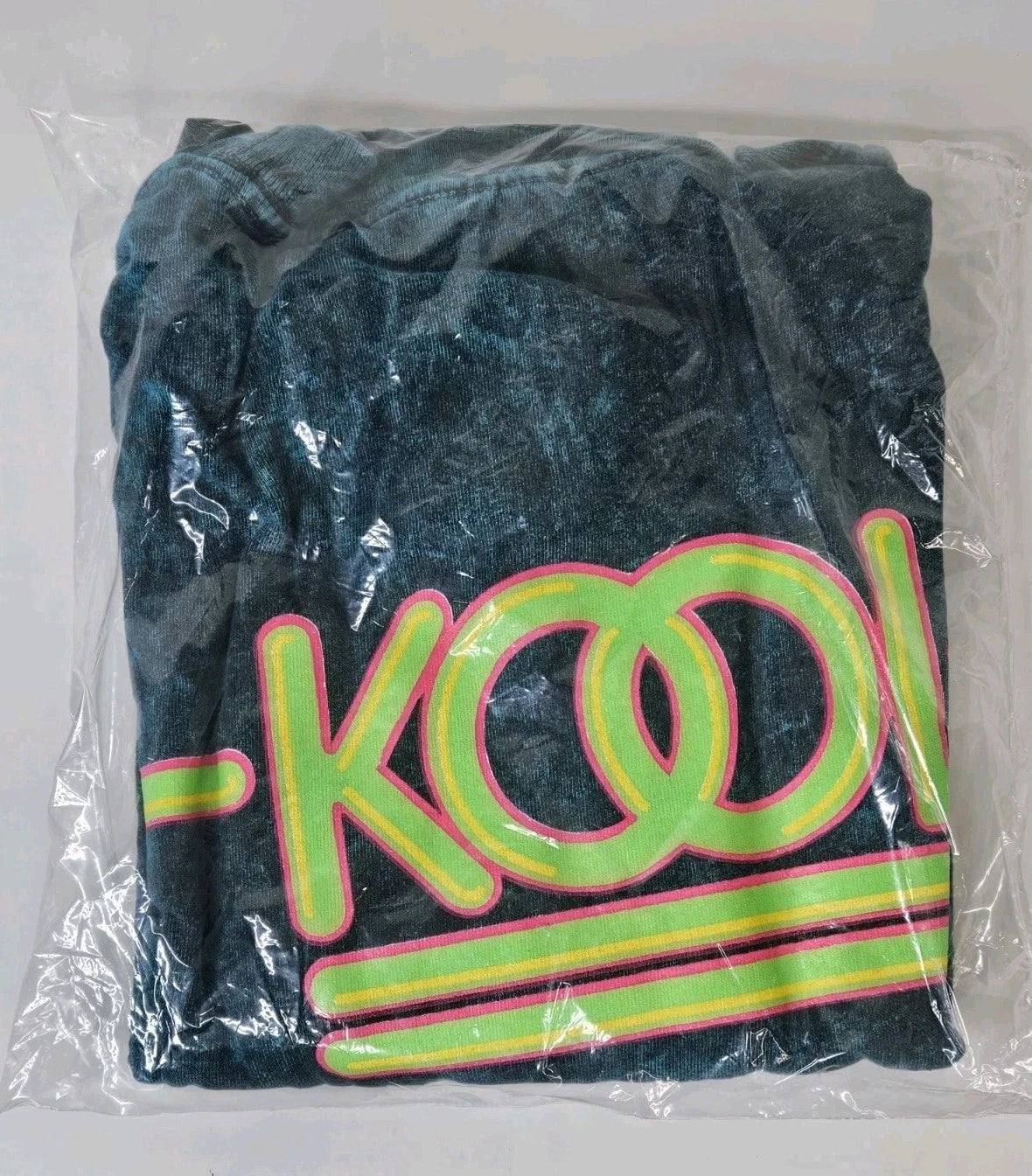 Vintage 90's KOOL Cigarettes T-Shirt Mens XL Acid Wash Single Stitch Made in USA