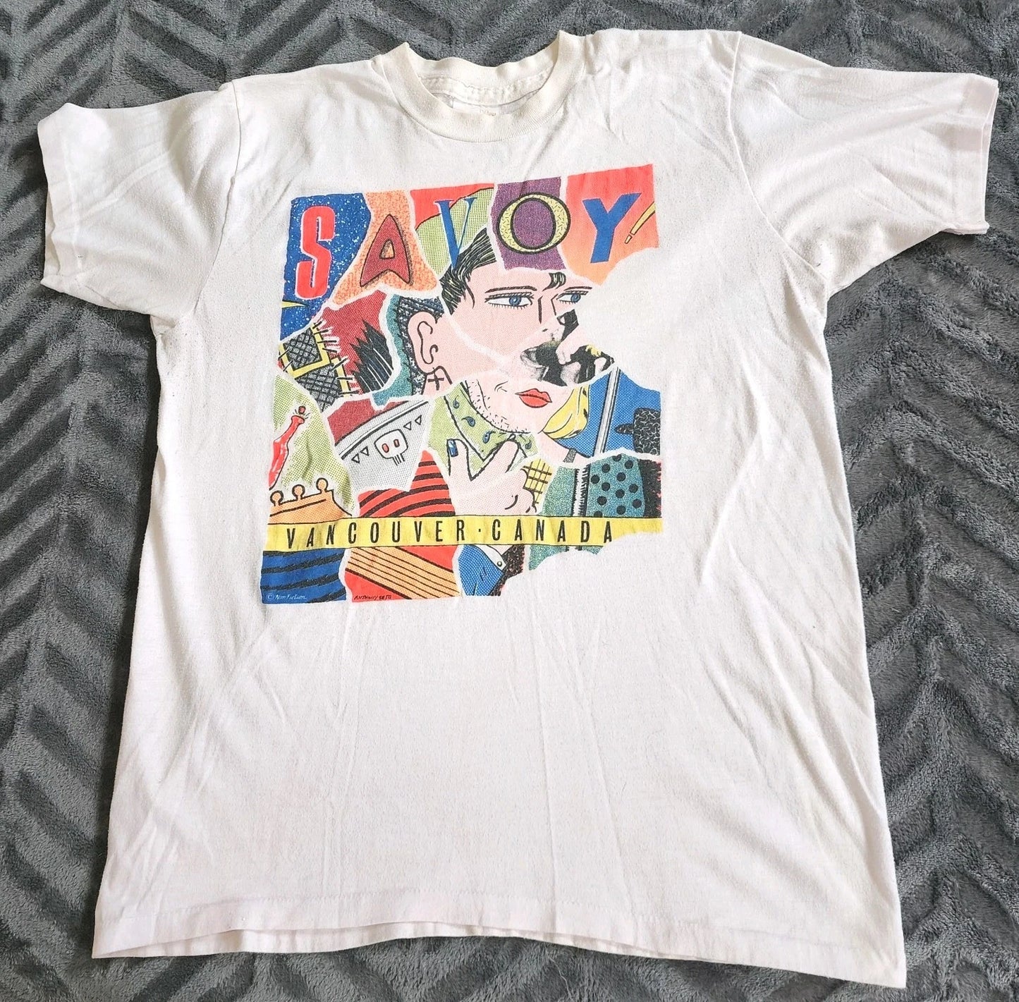 Vintage Savoy Canada T Shirt Single Stitch Pop Art Graphic 80s Size Large