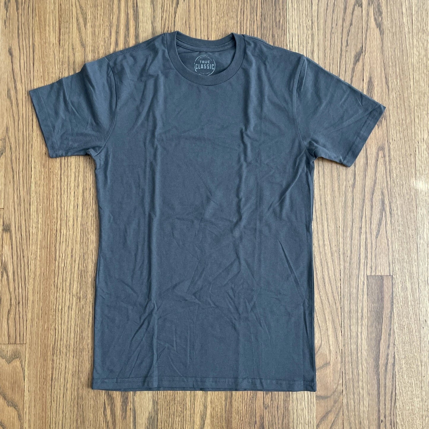 True Classic Premium Quality Crew Neck T Shirt CARBON GRAY Men's SMALL S