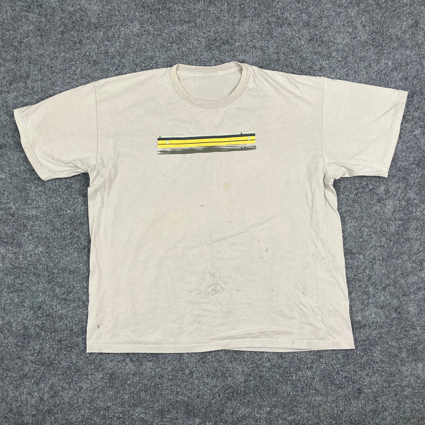 Nike T-Shirt Mens Size XXL Beige Yellow Stripe Minimalist Skater Distressed
