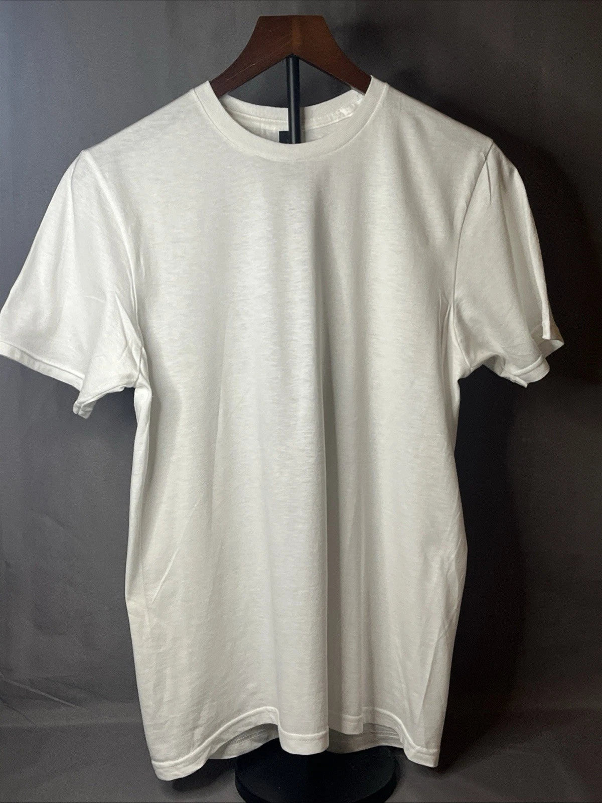 Gildan Heavy Cotton White T-Shirt YOUTH SIZE XL HEAVY COTTON 100% Cotton